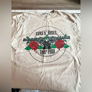UO Guns N’ Roses T’shirt
